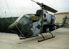 Многоцелевой ударный вертолет Bell AH-1 Huey Cobra